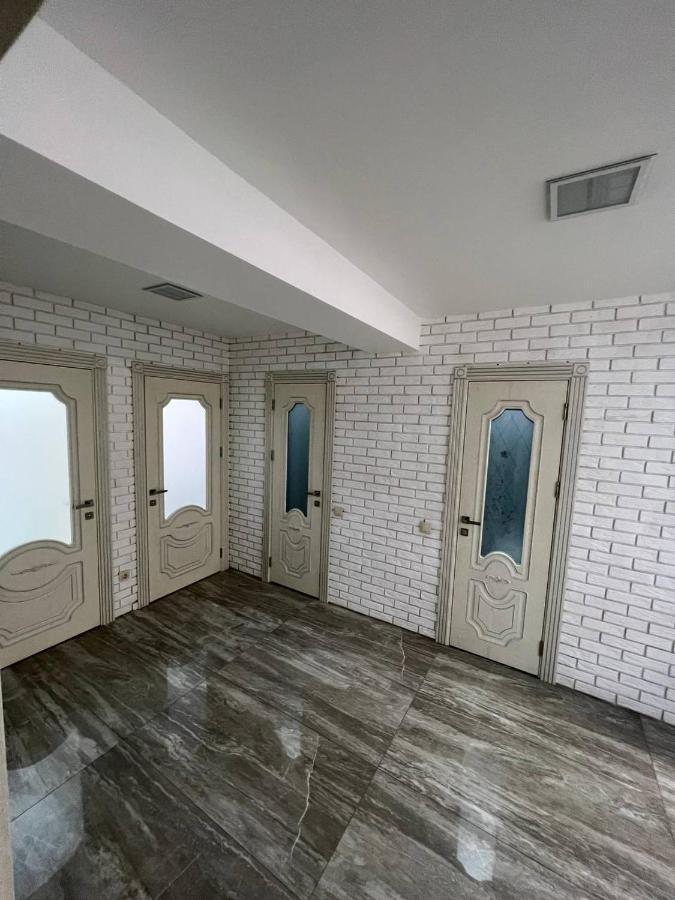 Appartamento Luxrent Chişinău Esterno foto
