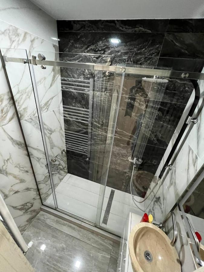 Appartamento Luxrent Chişinău Esterno foto